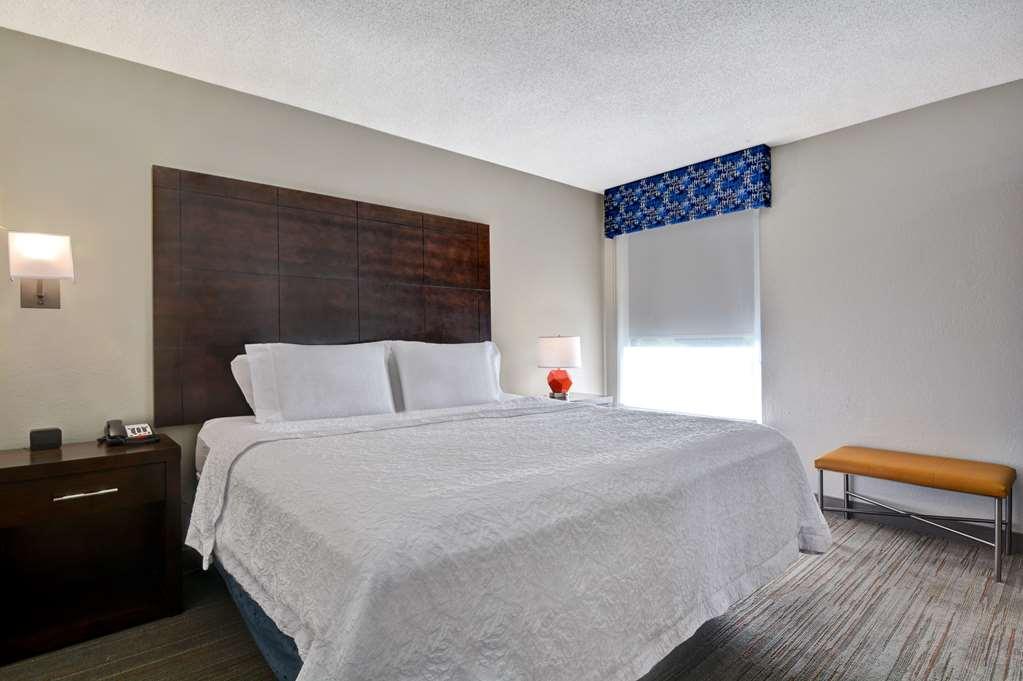 Hampton Inn Greenwood Oda fotoğraf