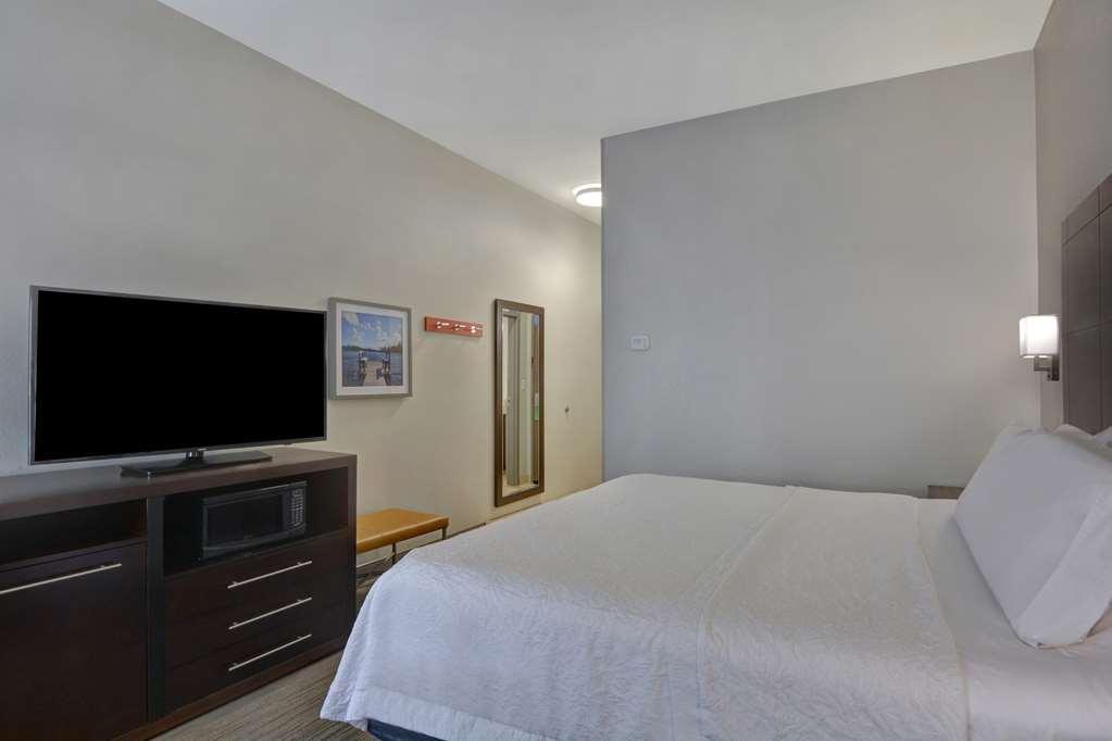 Hampton Inn Greenwood Oda fotoğraf