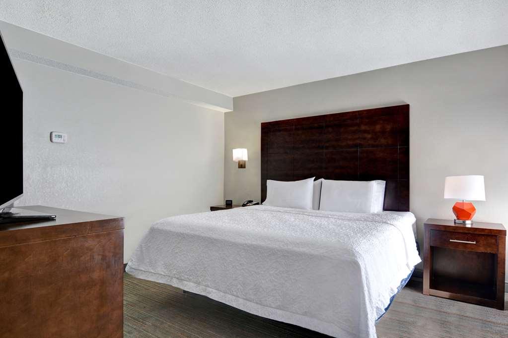 Hampton Inn Greenwood Oda fotoğraf