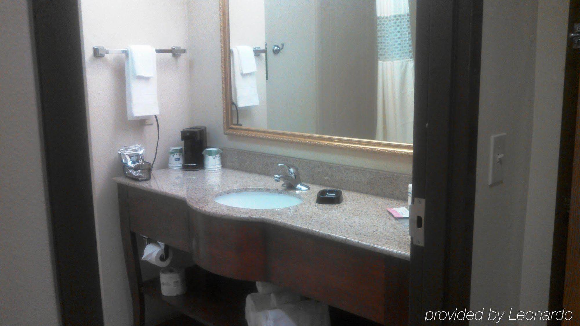 Hampton Inn Greenwood Dış mekan fotoğraf